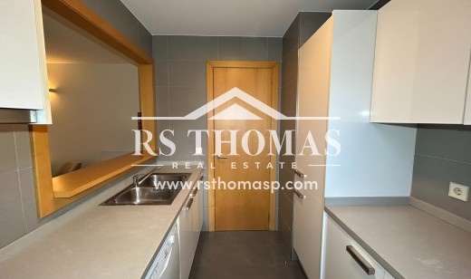 Compra - Piso -
Ransol