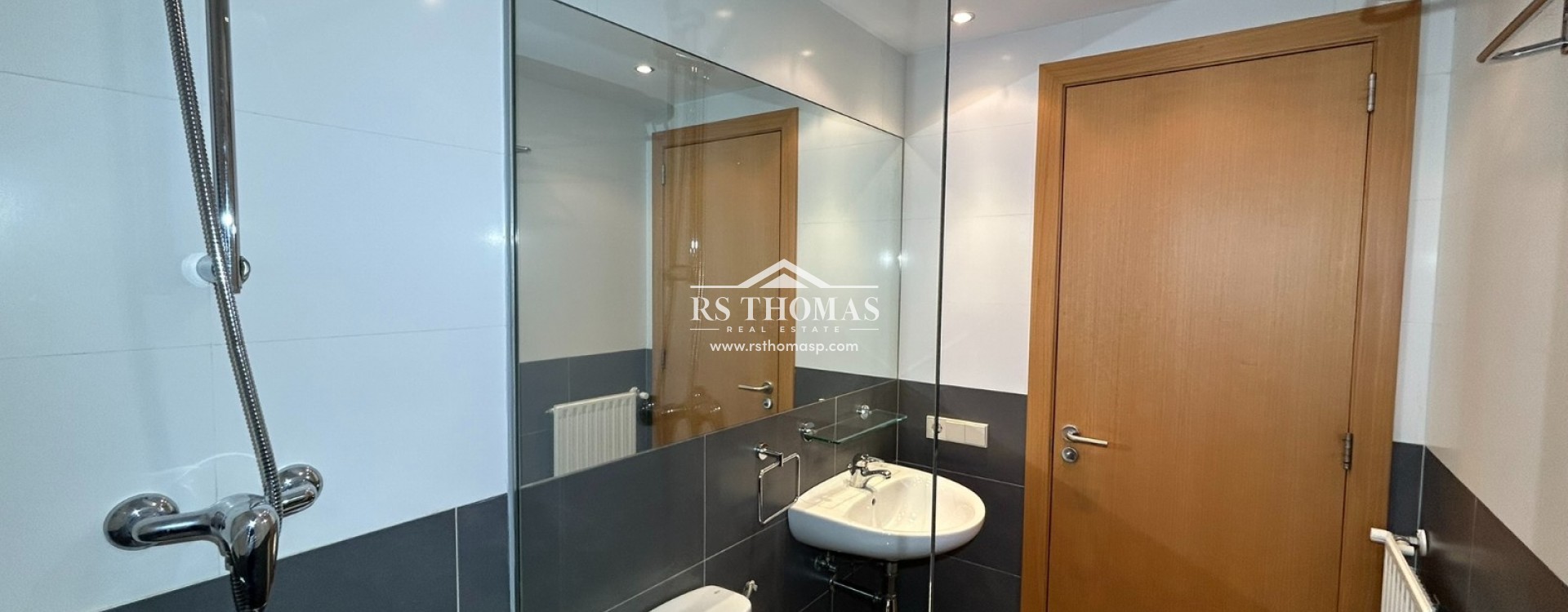 Compra - Piso -
Ransol