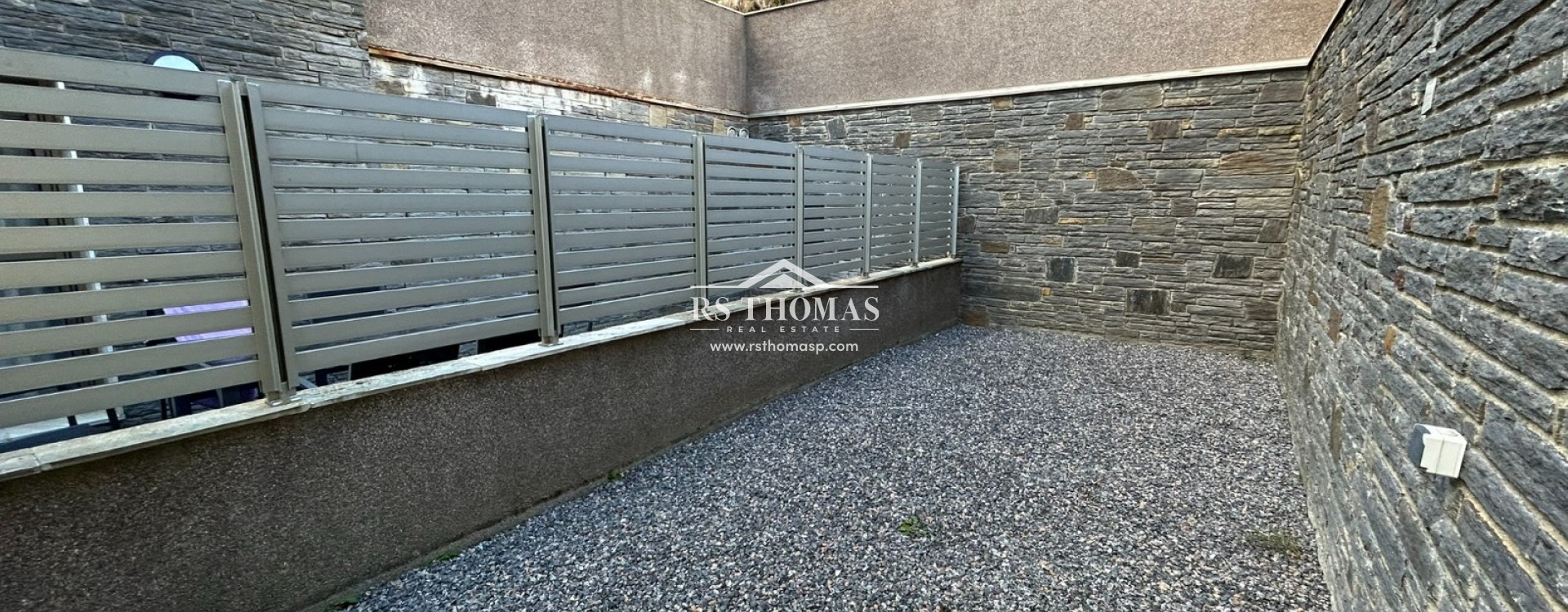 Compra - Piso -
Ransol