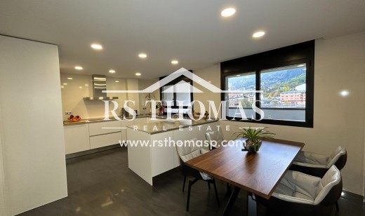 Compra - Ático -
Vila