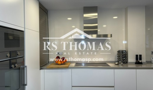 Compra - Ático -
Vila