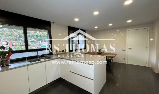 Compra - Ático -
Vila