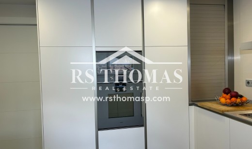 Compra - Ático -
Vila