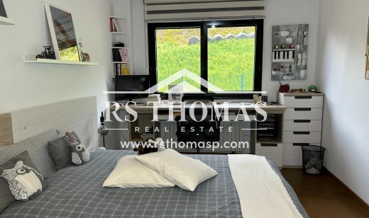 Compra - Ático -
Vila