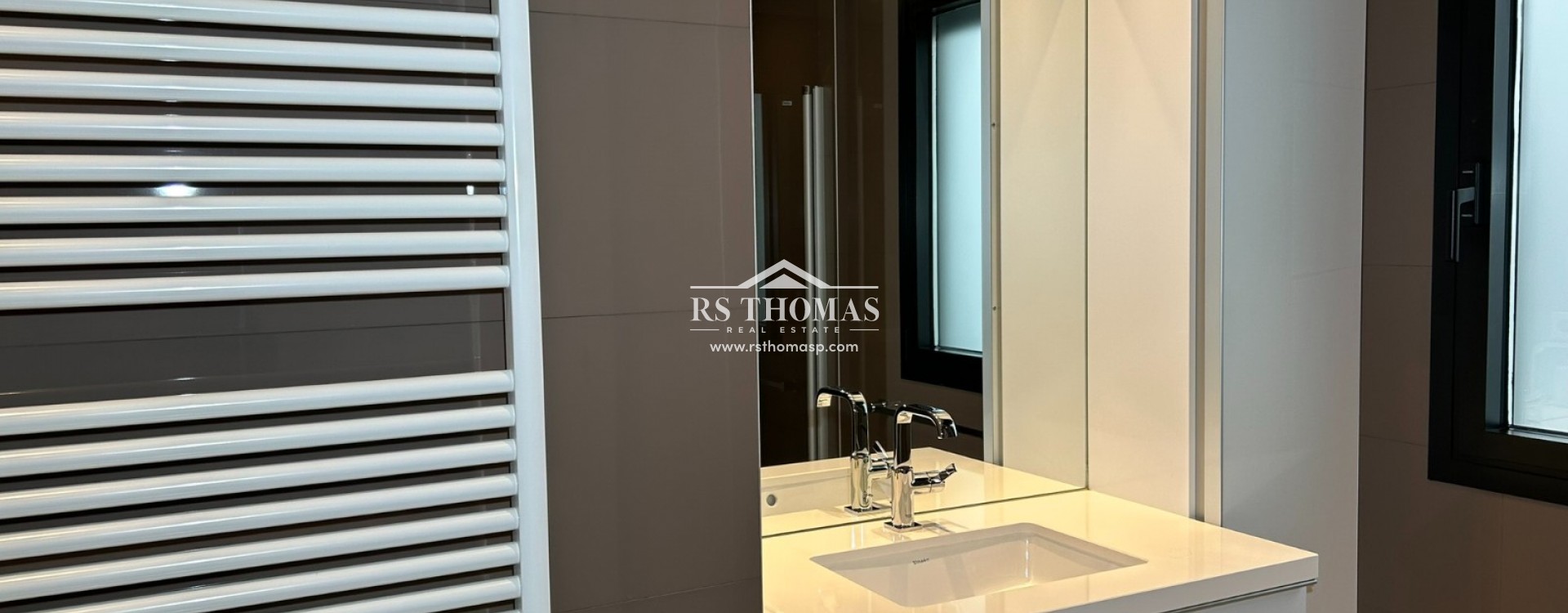 Compra - Ático -
Vila