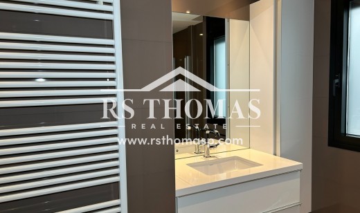 Compra - Ático -
Vila