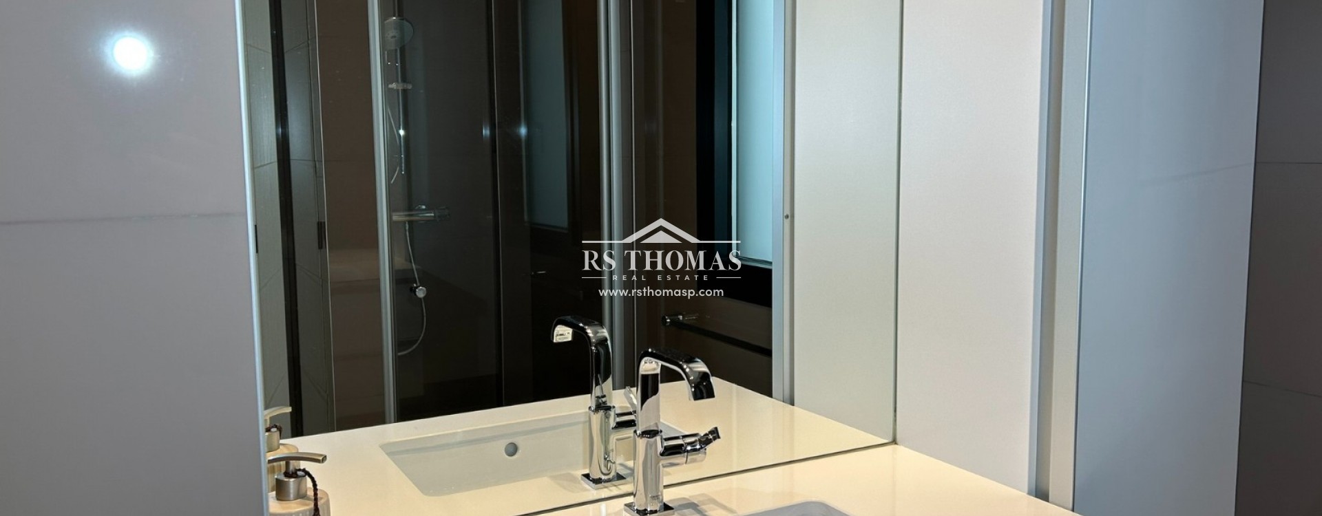 Compra - Ático -
Vila