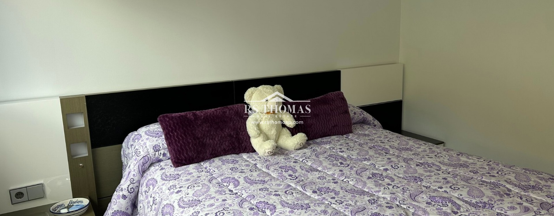 Compra - Ático -
Vila