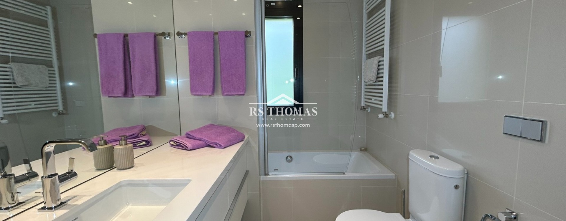 Compra - Ático -
Vila