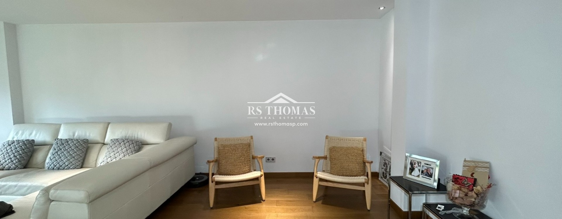 Compra - Ático -
Vila