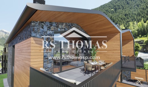 Sale - Attached House -
Canillo