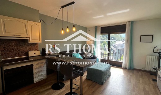 Apartment for sale in Escaldes | RS Thomas Real Estate