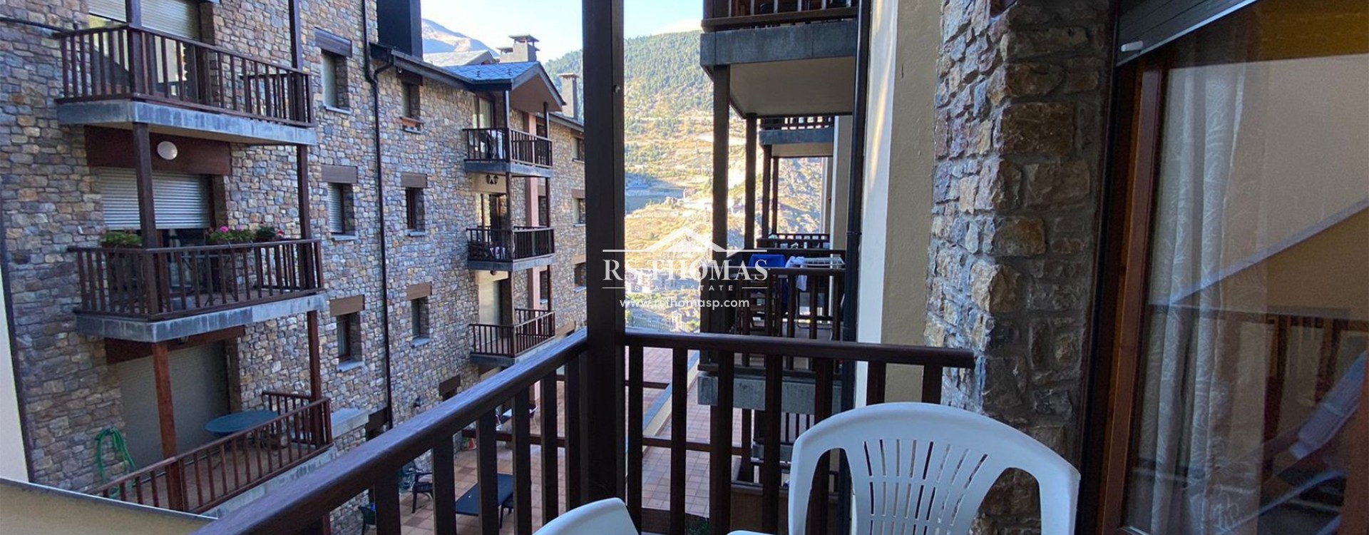 Rental - Apartment -
El Forn